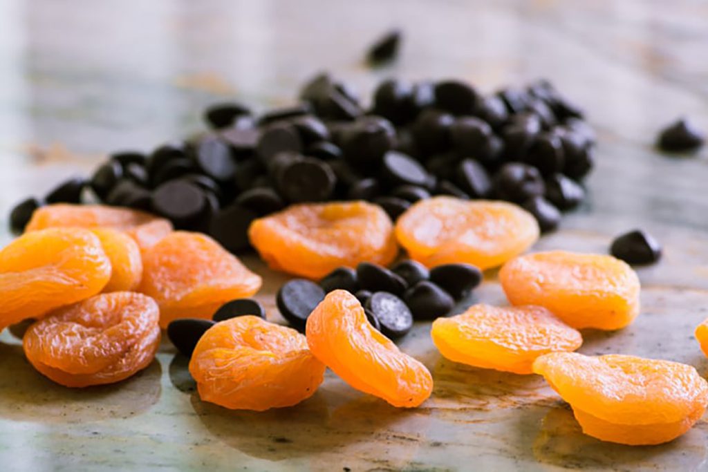 Apricots and chocolate | Source: The Great Island | The Macallan 18 Sherry Oak